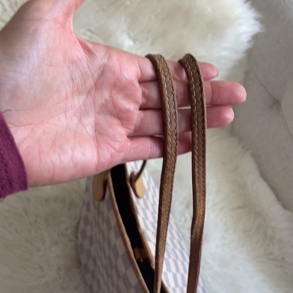 Louis Vuitton Damier Azur MM Neverfull - Picture 7 of 17